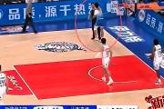 华体会官方入口-比赛中发生激烈争执，裁判难以处理