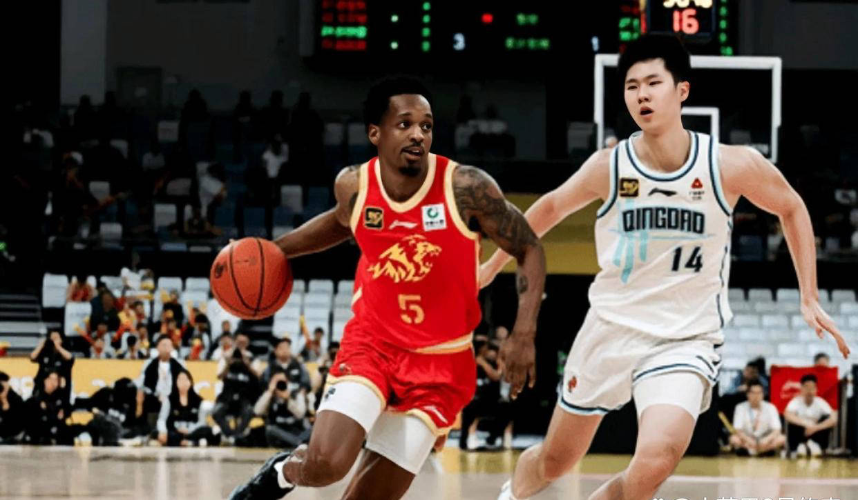 南京明灏客场大胜，继续追击前列