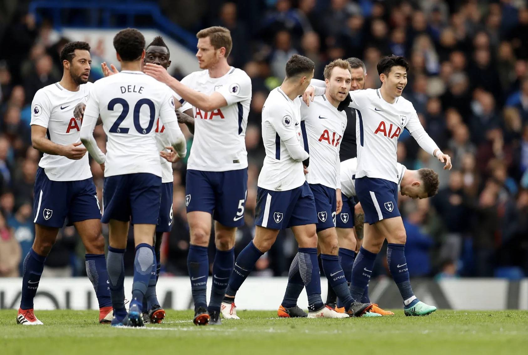 南安普顿主场大胜，全队表现亮眼