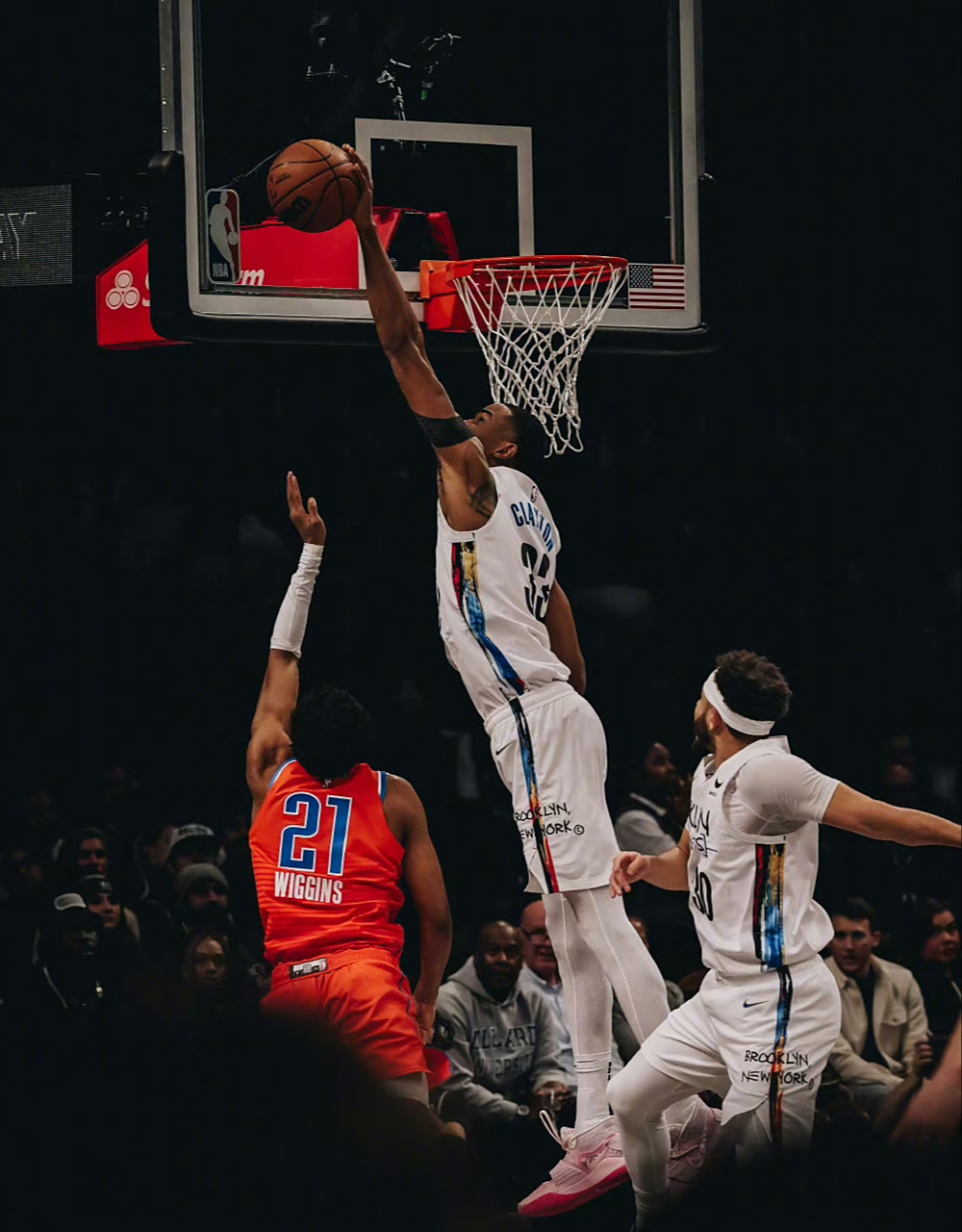 篮网主力中锋伤愈归队,加强内线防守 篮网主力中锋伤愈归队,加强内线防守