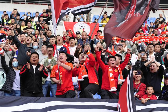 辽宁队再次登顶！实力雄厚无敌对手！