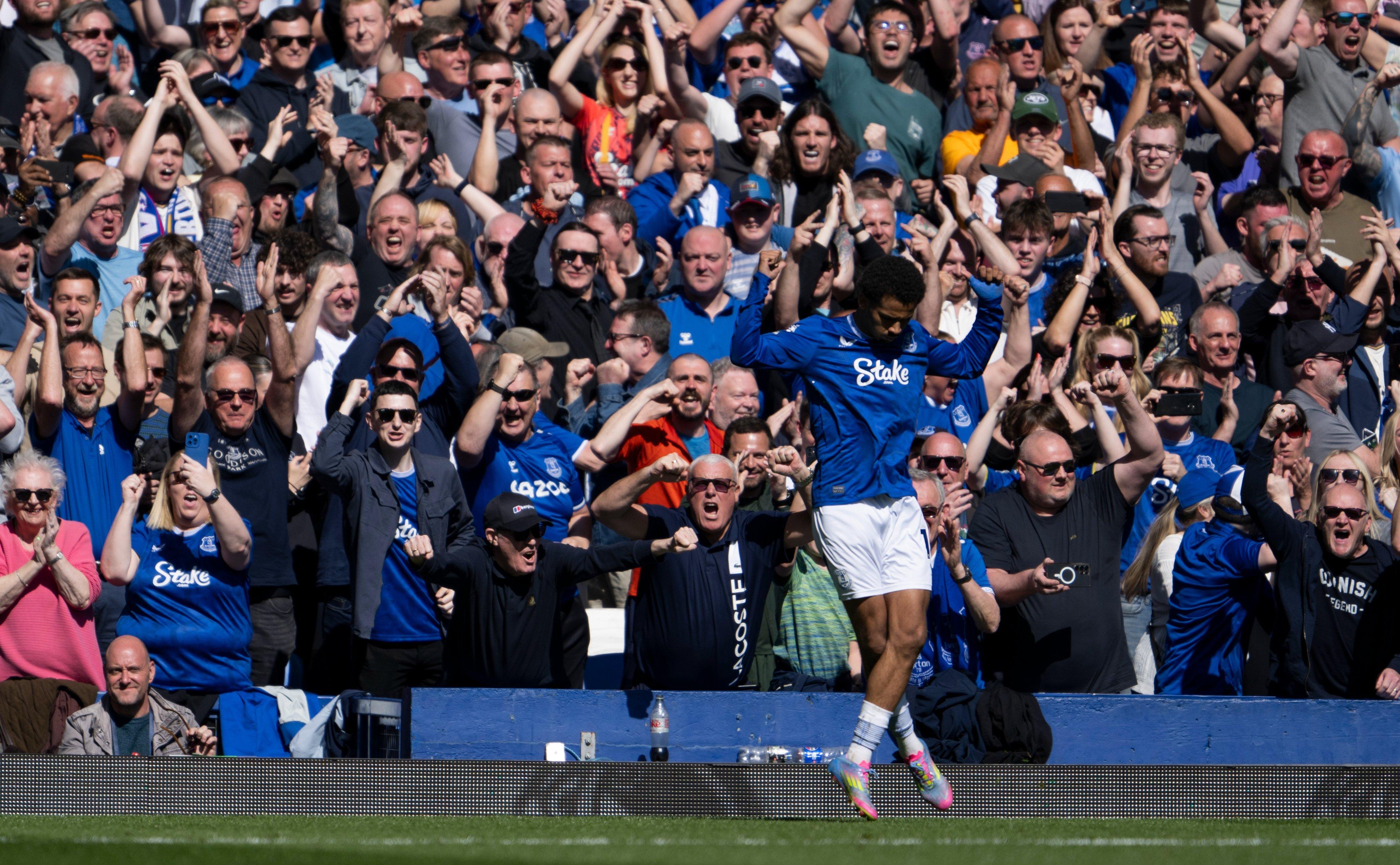 关于华盛顿方射入一球，助阿森纳获得宝贵胜利的信息