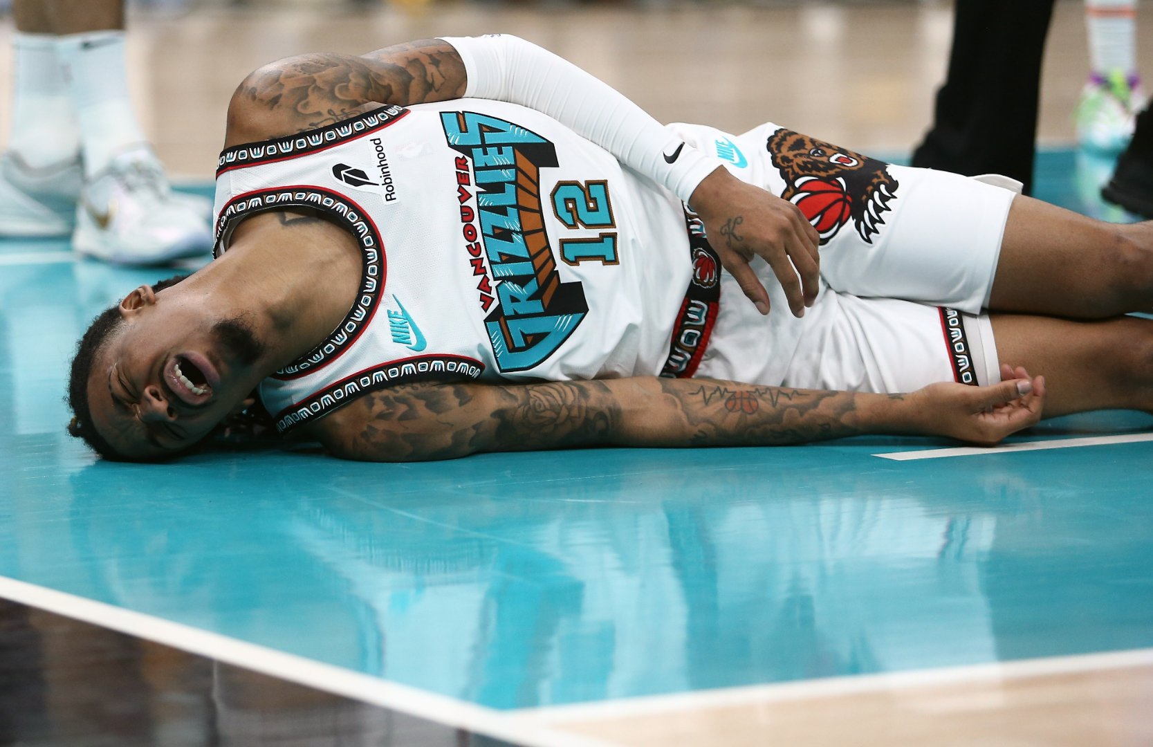 黄蜂惨败独行侠,格雷厄姆表现出色 黄蜂惨败独行侠,格雷厄姆表现出色