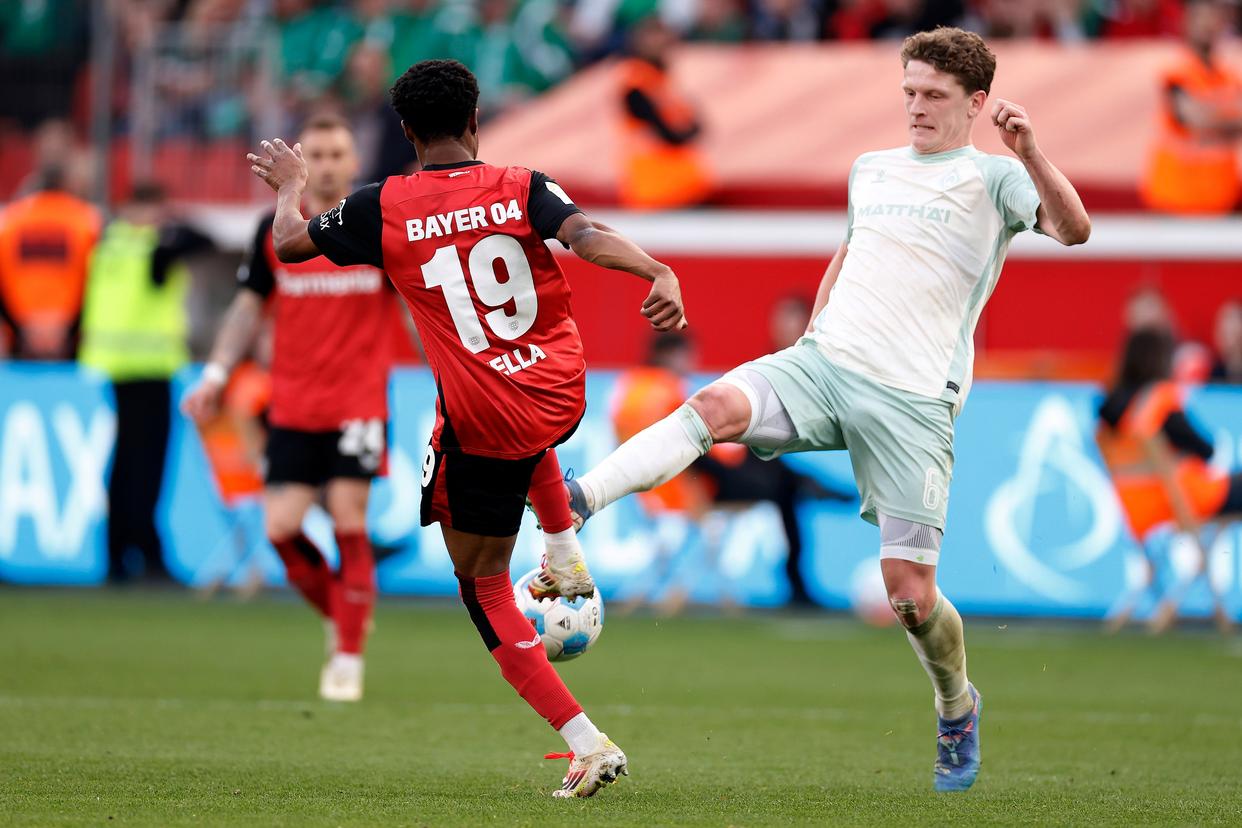 包含云达不莱梅主场连败终结，德甲胜利挫勒沃库森劲旅的词条