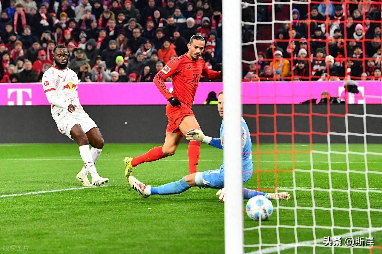 拜仁慕尼黑客场战胜RB莱比锡，德甲联赛豪取三分，领跑榜首位置